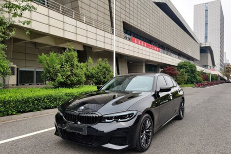 甘孜二手宝马3系 2020款 325i M运动曜夜套装