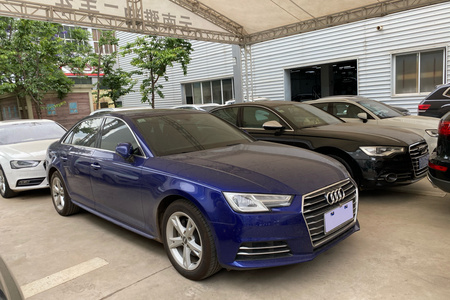 红河二手奥迪A4L 2018款 30周年版 30 TFSI 进取版